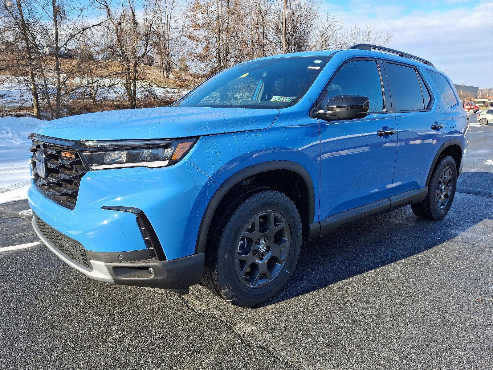 2025 Honda Pilot Vehicle Photo in Harrisburg, PA 17111