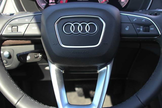 2022 Audi Q5 Vehicle Photo in SUGAR LAND, TX 77478