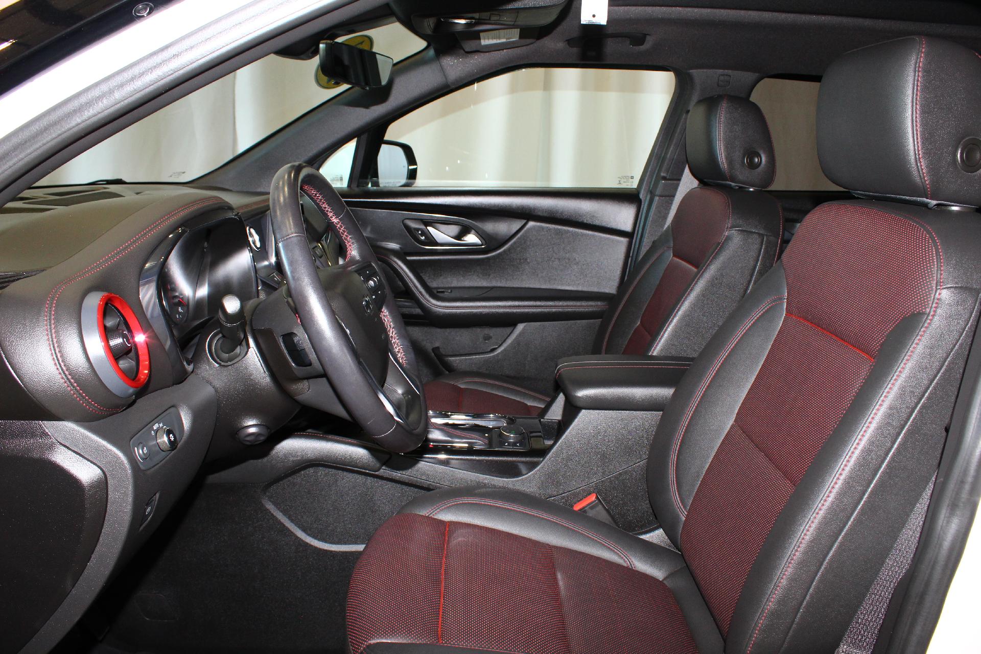 2021 Chevrolet Blazer Vehicle Photo in NORTHAMPTON, MA 01060-1120