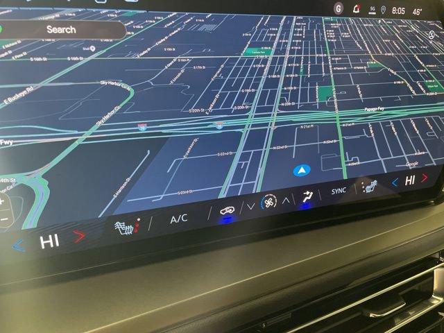 2025 Chevrolet Traverse Vehicle Photo in PHOENIX, AZ 85014-3381