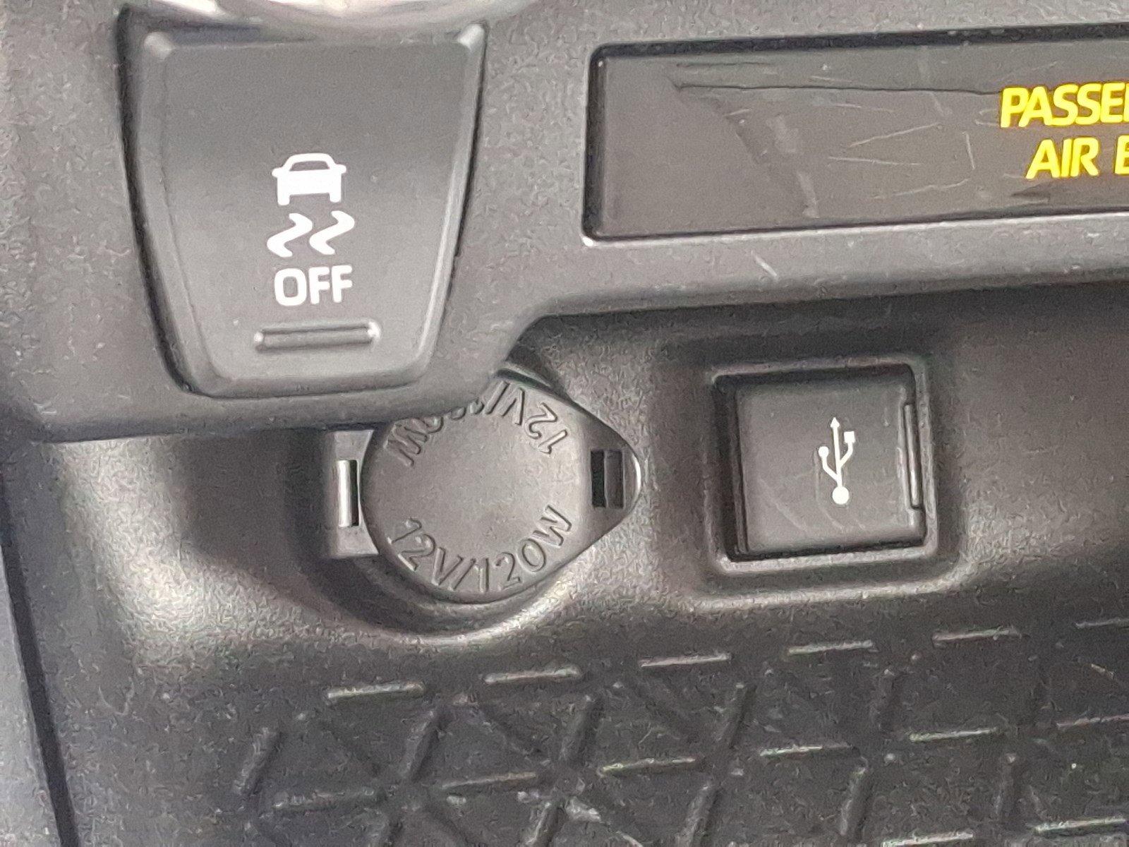 2022 Toyota RAV4 Vehicle Photo in Harrisburg, PA 17111