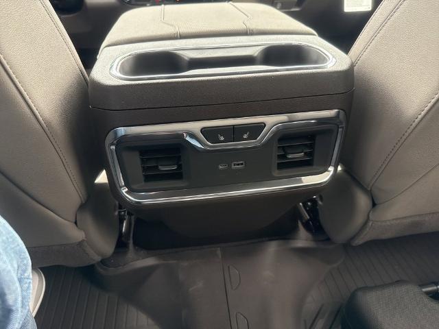 2025 Chevrolet Silverado 3500 HD Vehicle Photo in MANHATTAN, KS 66502-5036
