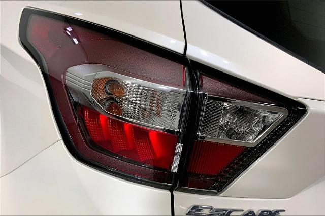 2018 Ford Escape Vehicle Photo in Lees Summit, MO 64086