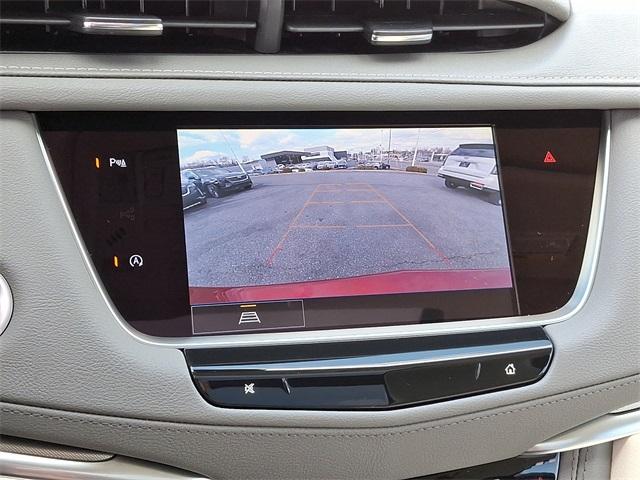 2025 Cadillac XT5 Vehicle Photo in ALLENTOWN, PA 18103-7399