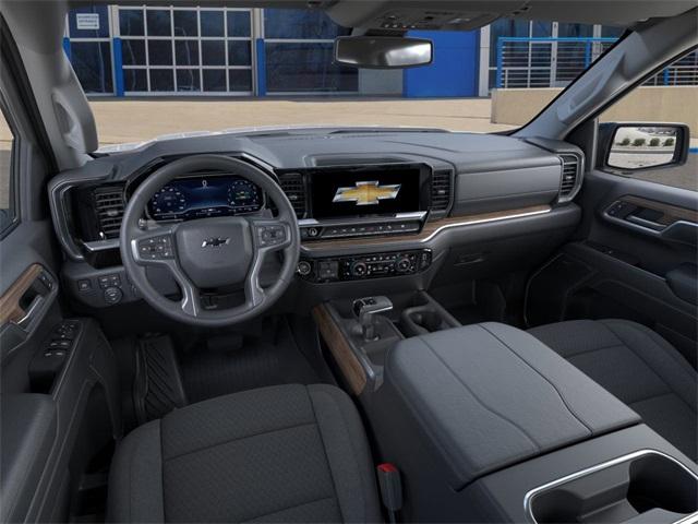 2025 Chevrolet Silverado 1500 Vehicle Photo in ENGLEWOOD, CO 80113-6708