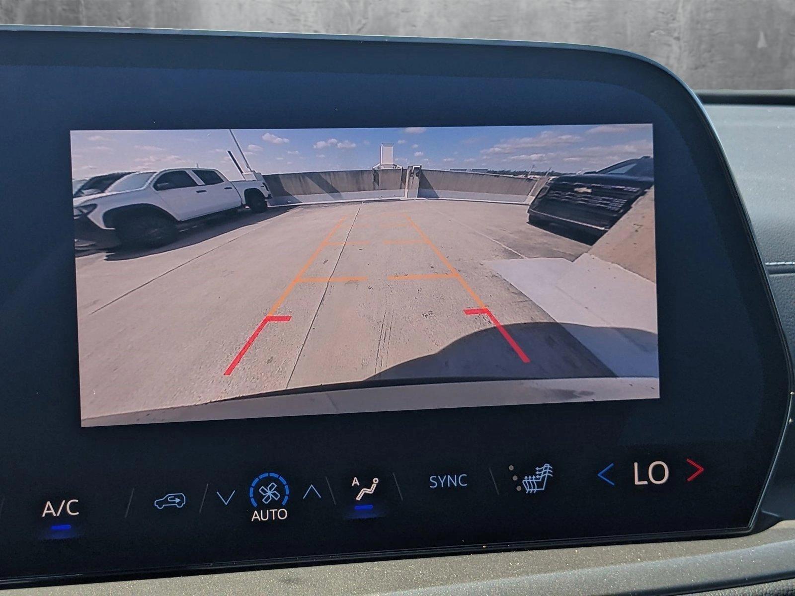 2025 Chevrolet Traverse Vehicle Photo in MIAMI, FL 33172-3015