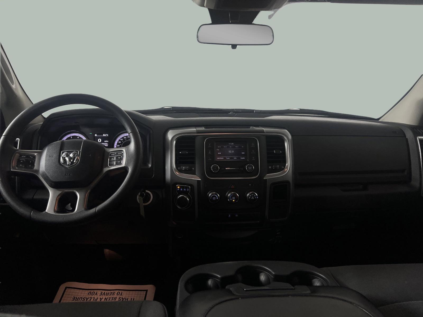 2024 Ram 1500 Classic Vehicle Photo in GEORGETOWN, TX 78626-7508
