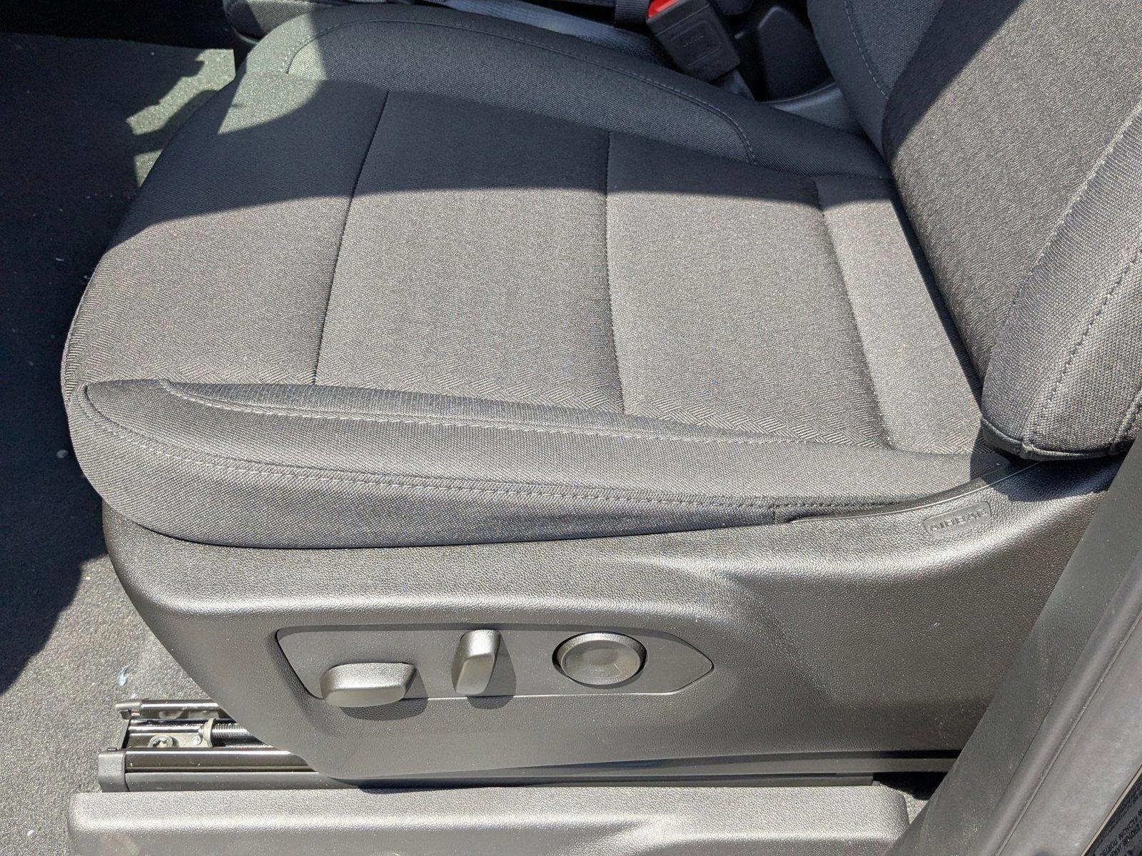 2025 Chevrolet Silverado 2500 HD Vehicle Photo in PEMBROKE PINES, FL 33024-6534