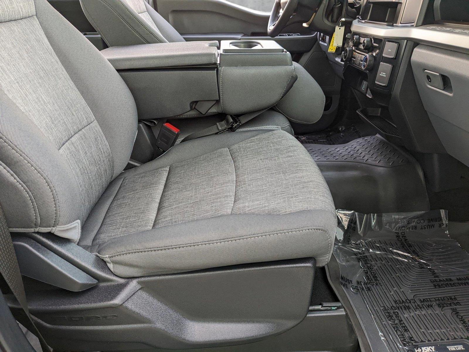 2023 Ford Super Duty F-250 SRW Vehicle Photo in Orlando, FL 32811