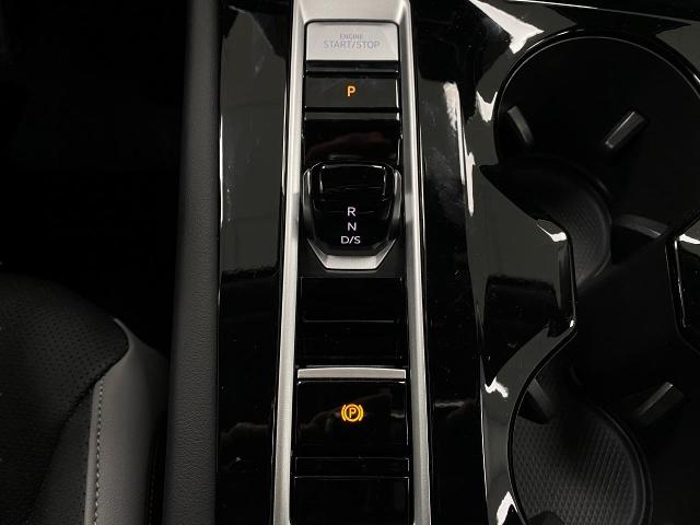 2025 Volkswagen Atlas Vehicle Photo in Appleton, WI 54913