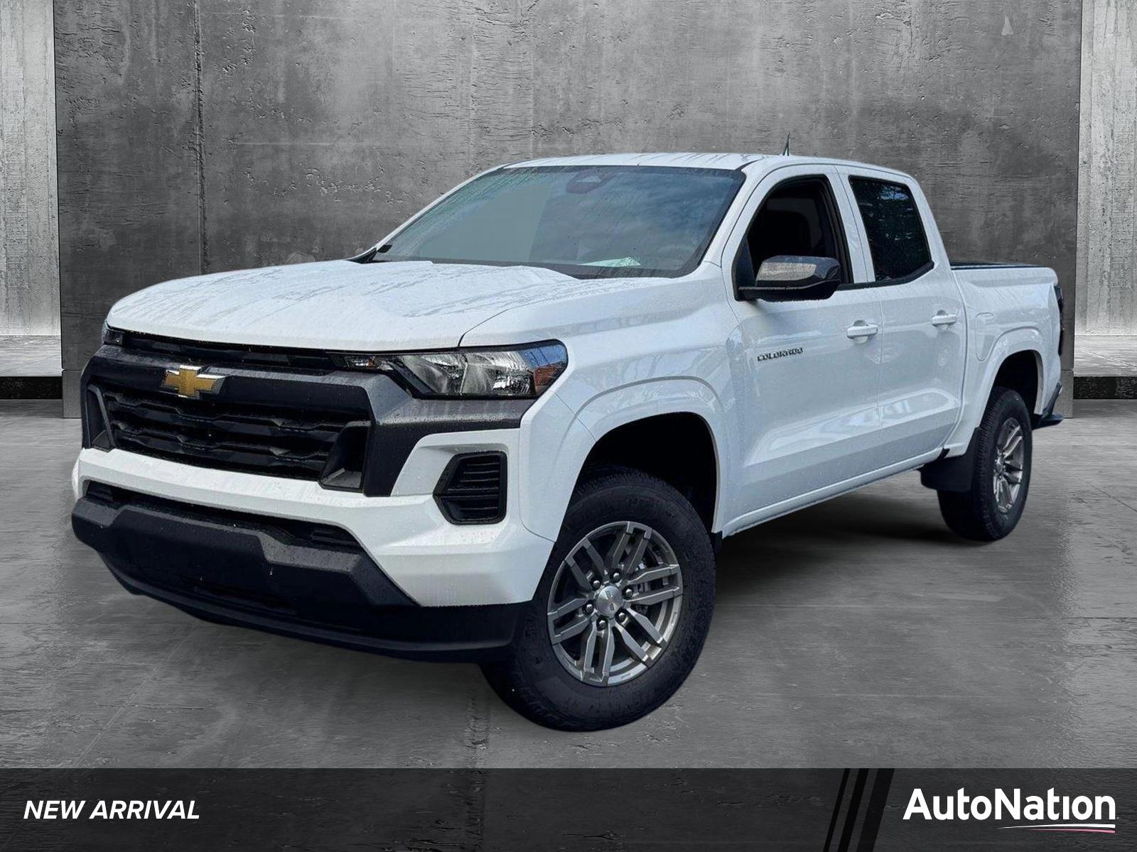 2025 Chevrolet Colorado Vehicle Photo in GREENACRES, FL 33463-3207