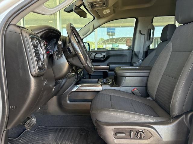 2022 Chevrolet Silverado 1500 LTD Vehicle Photo in MANHATTAN, KS 66502-5036