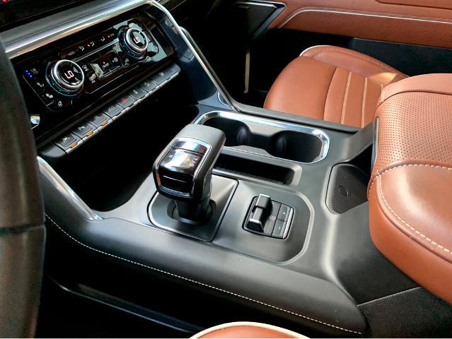 2024 GMC Sierra 1500 Vehicle Photo in BEAUFORT, SC 29906-4218