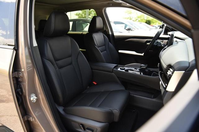 2025 Nissan Rogue Vehicle Photo in Ballwin, MO 63011