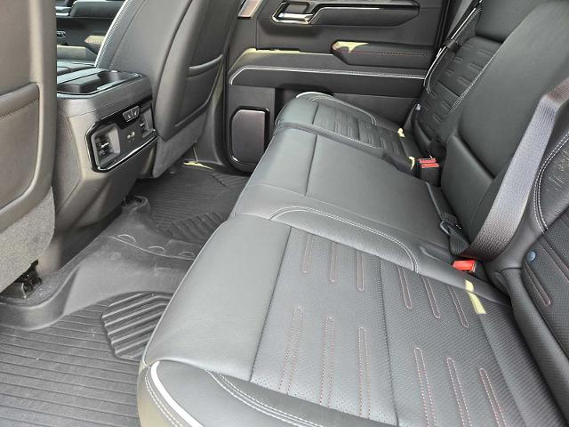 2023 GMC Sierra 1500 Vehicle Photo in DENTON, TX 76210-9321