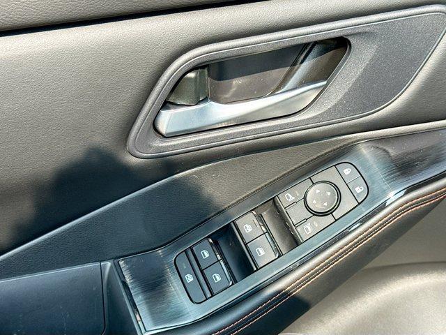 2025 Nissan Rogue Vehicle Photo in Flemington, NJ 08822