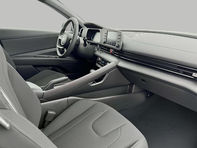 2025 Hyundai ELANTRA Vehicle Photo in Green Bay, WI 54304