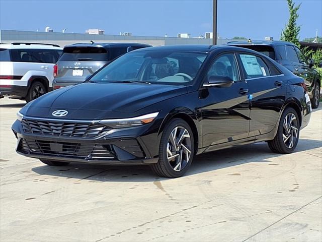 2025 Hyundai ELANTRA Vehicle Photo in Peoria, IL 61615