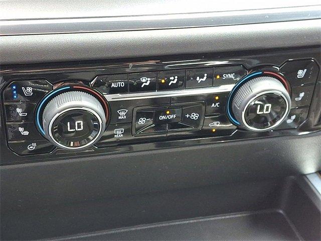 2024 Chevrolet Silverado 1500 Vehicle Photo in LANCASTER, PA 17601-0000