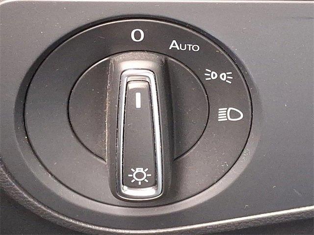 2019 Volkswagen Tiguan Vehicle Photo in LANCASTER, PA 17601-0000