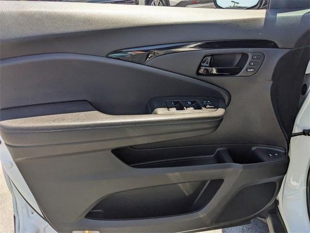2022 Honda Passport Vehicle Photo in AURORA, CO 80012-4011