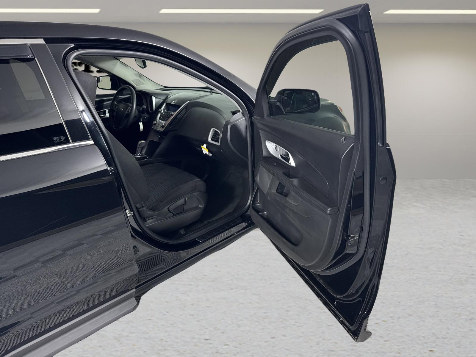 2013 Chevrolet Equinox Vehicle Photo in GEORGETOWN, TX 78626-7508