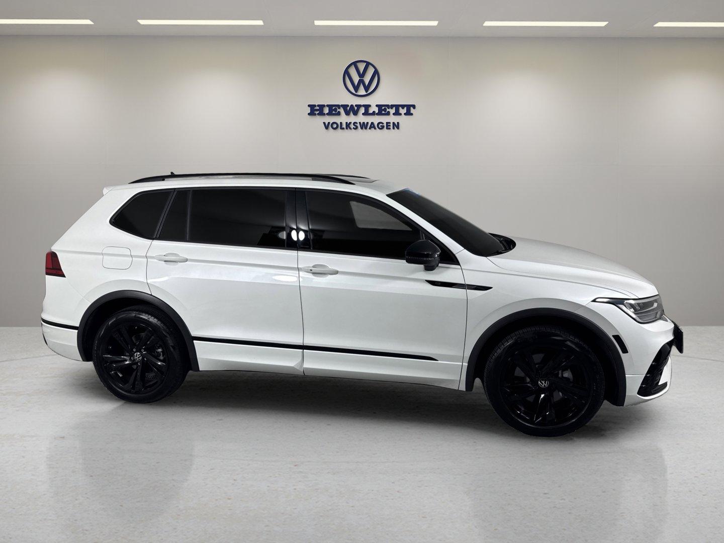 2023 Volkswagen Tiguan Vehicle Photo in Georgetown, TX 78626