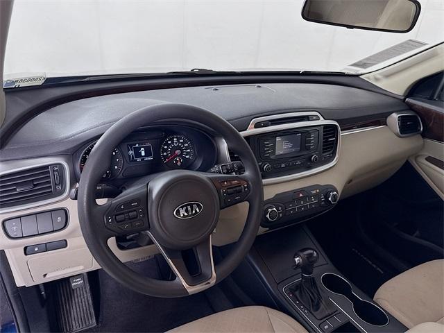 2017 Kia Sorento Vehicle Photo in Everett, WA 98204