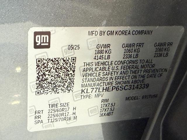 2025 Chevrolet Trax Vehicle Photo in COLUMBIA, MO 65203-3903