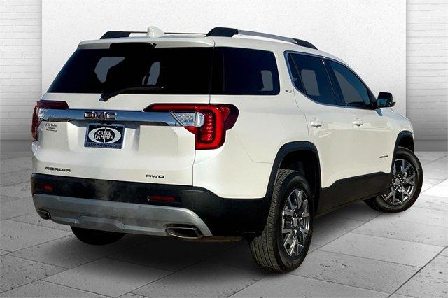 2023 GMC Acadia Vehicle Photo in TOPEKA, KS 66609-0000