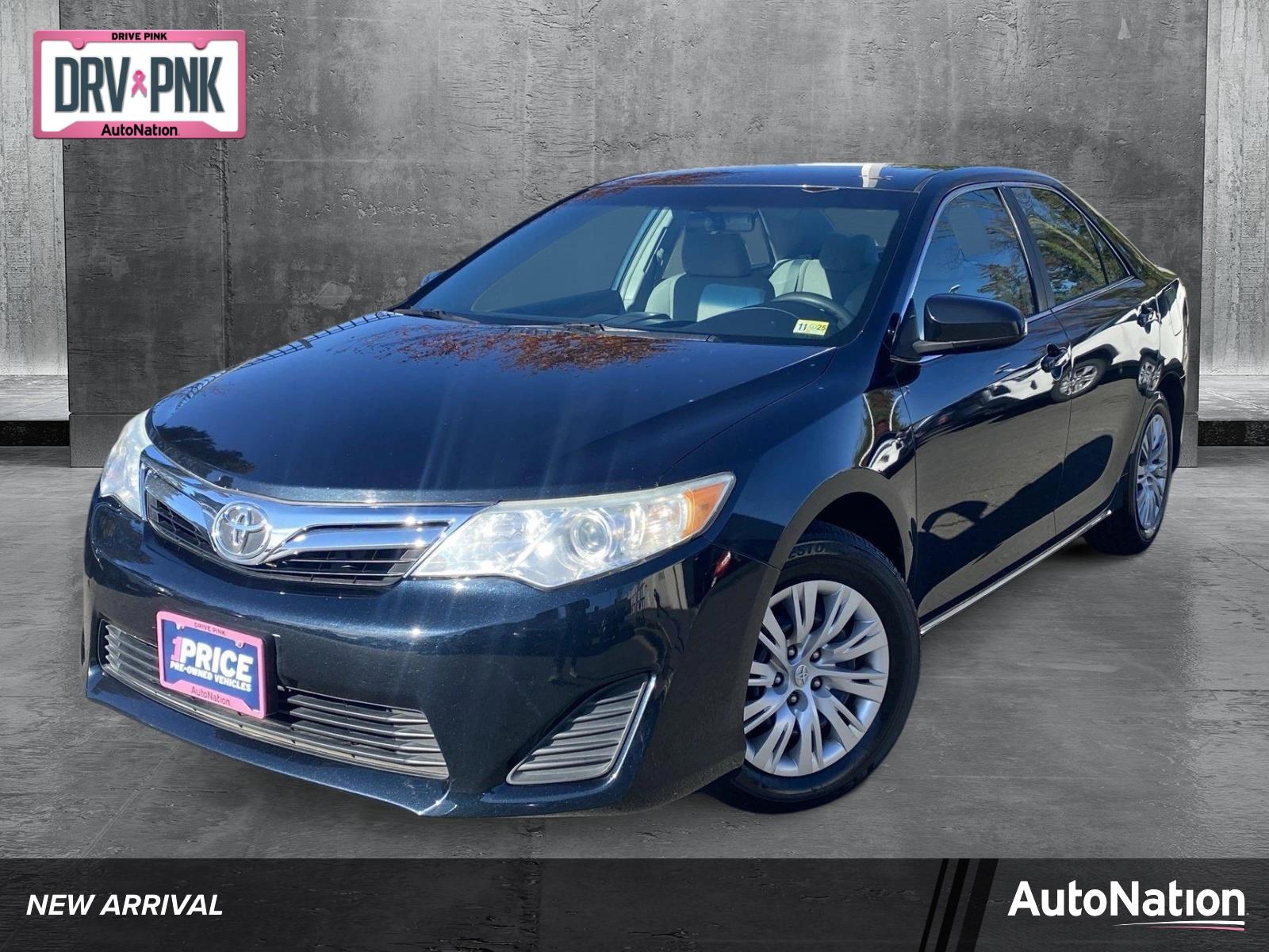 2012 Toyota Camry Vehicle Photo in TIMONIUM, MD 21093-2300