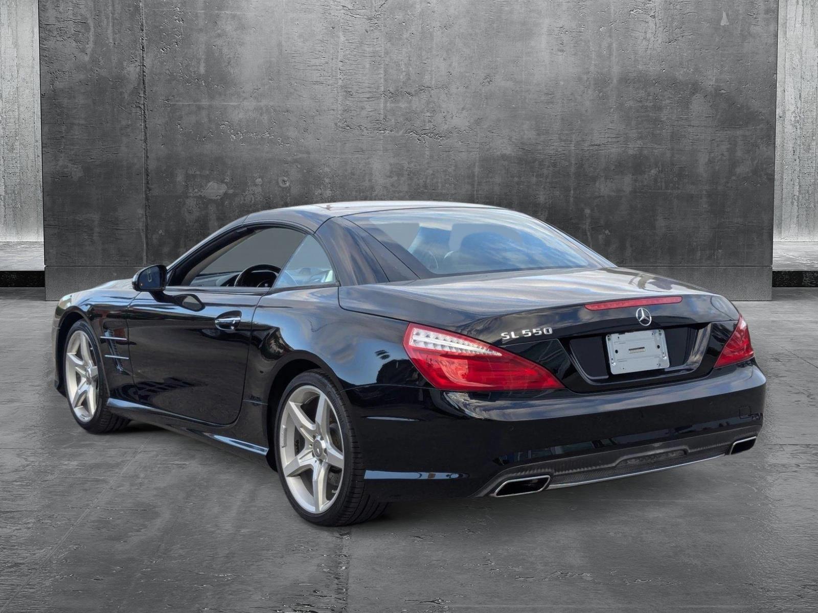 2013 Mercedes-Benz SL-Class Vehicle Photo in MIAMI, FL 33134-2699