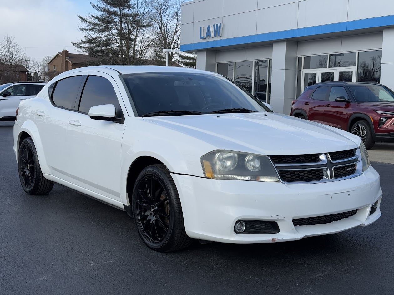 2013 Dodge Avenger Vehicle Photo in BOONVILLE, IN 47601-9633