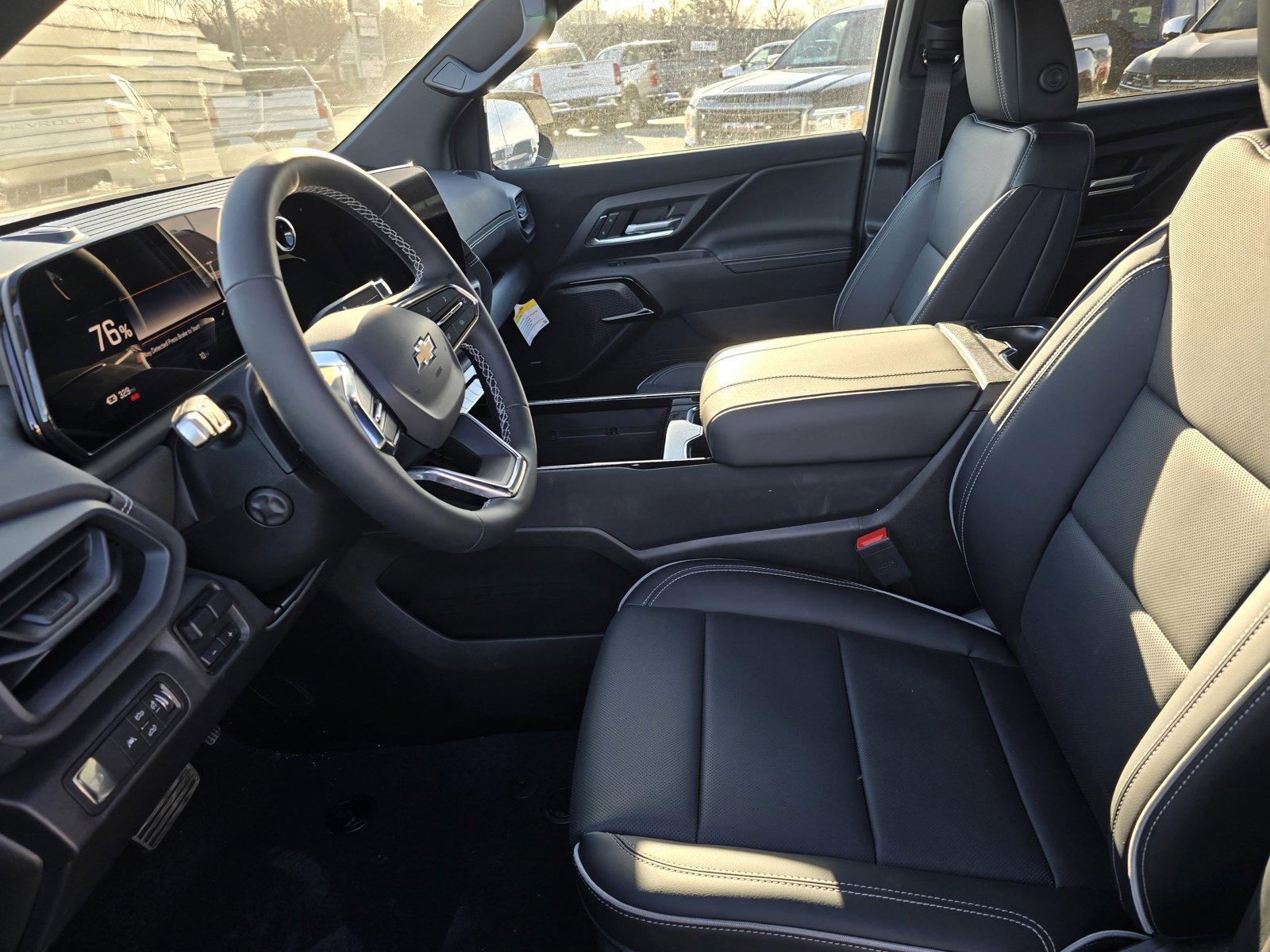 2025 Chevrolet Silverado EV Vehicle Photo in Rolla, MO 65401