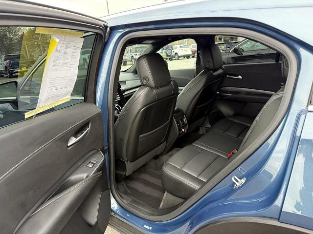 2024 Cadillac XT4 Vehicle Photo in CHICOPEE, MA 01020-5001