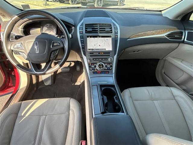 2017 Lincoln MKZ Hybrid Vehicle Photo in ALBERTVILLE, AL 35950-0246