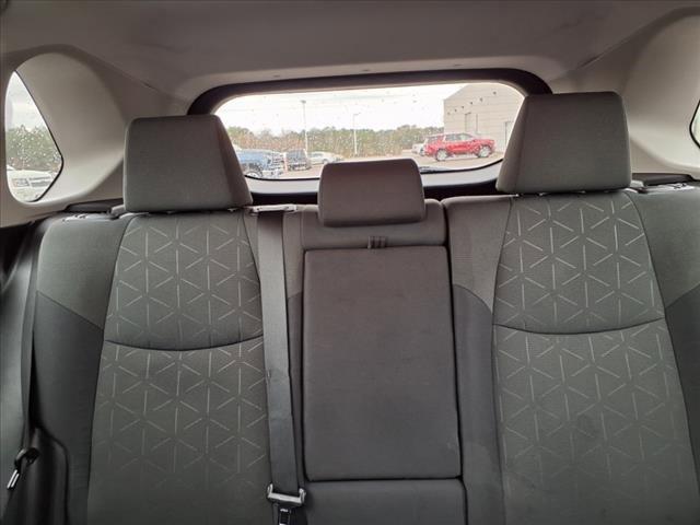 2019 Toyota RAV4 Vehicle Photo in HENDERSON, NC 27536-2966