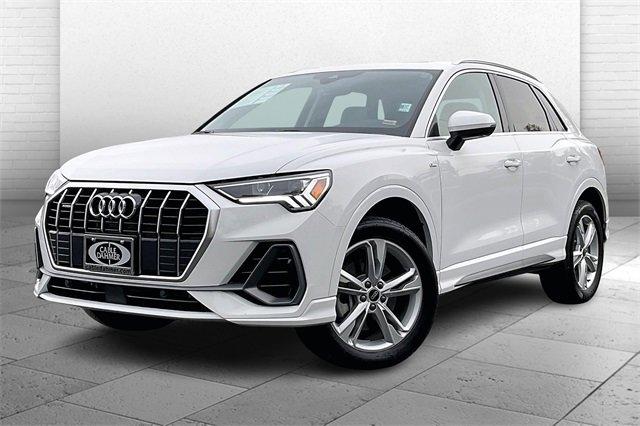 2024 Audi Q3 Vehicle Photo in INDEPENDENCE, MO 64055-1314
