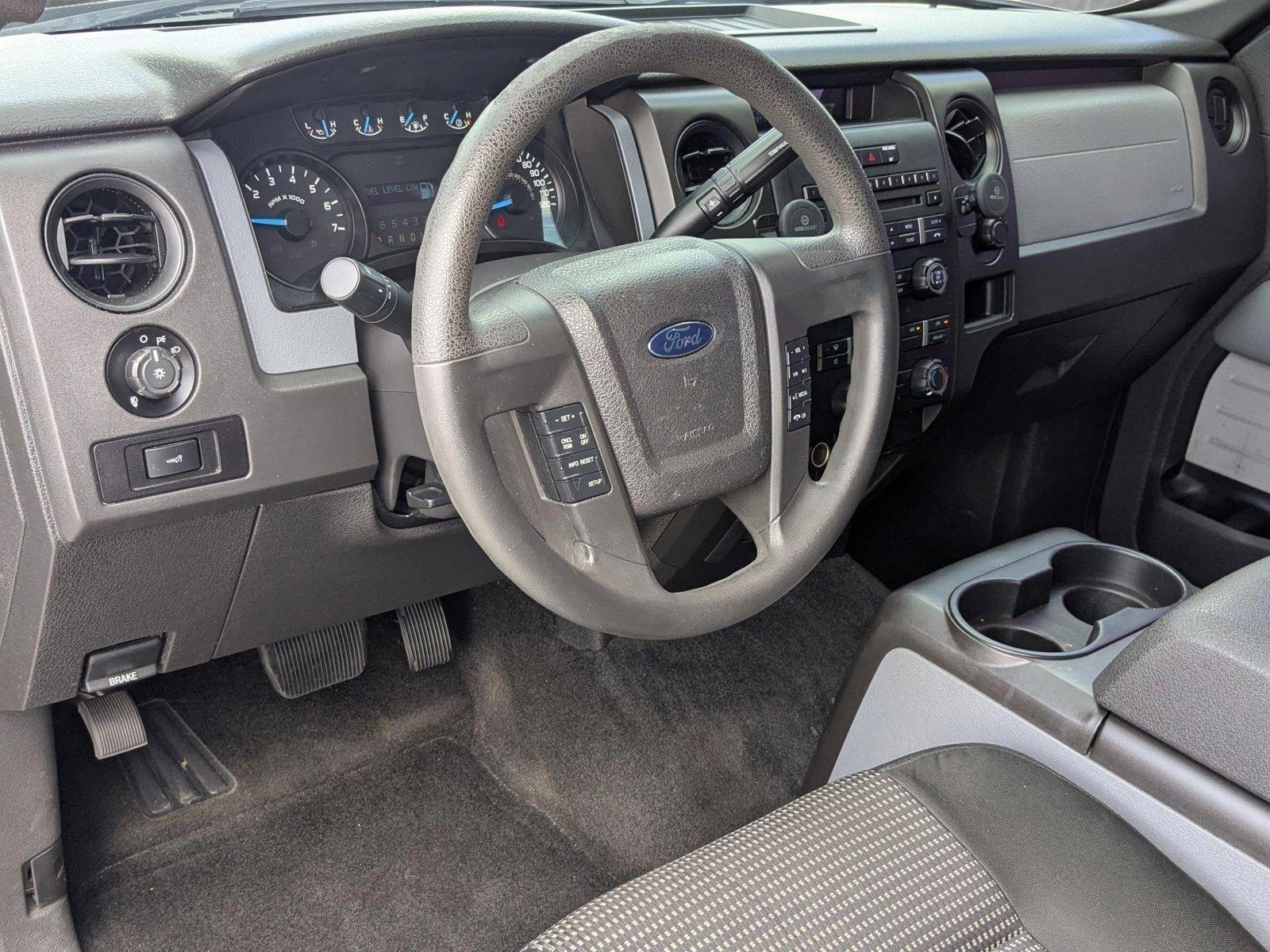2014 Ford F-150 Vehicle Photo in PEMBROKE PINES, FL 33024-6534