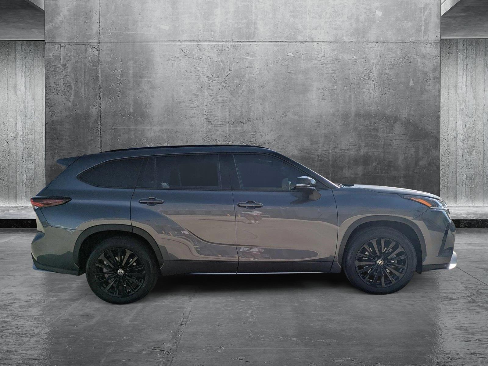 2024 Toyota Highlander Vehicle Photo in Winter Park, FL 32792