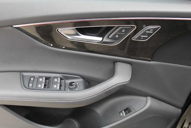 2024 Audi Q8 Vehicle Photo in HOUSTON, TX 77090