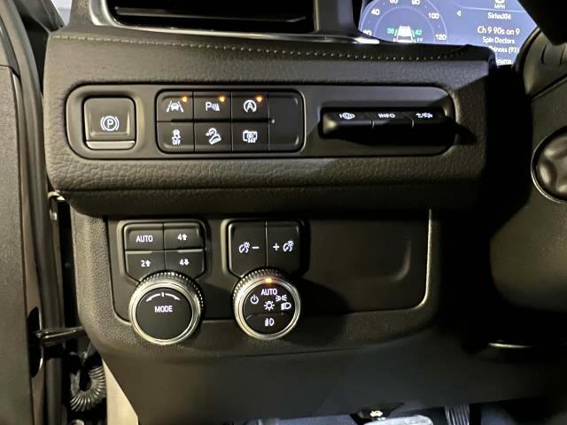 2024 GMC Yukon Vehicle Photo in Roslyn, NY 11576