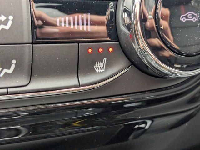 2025 Chevrolet Trax Vehicle Photo in BRUNSWICK, GA 31525-1881