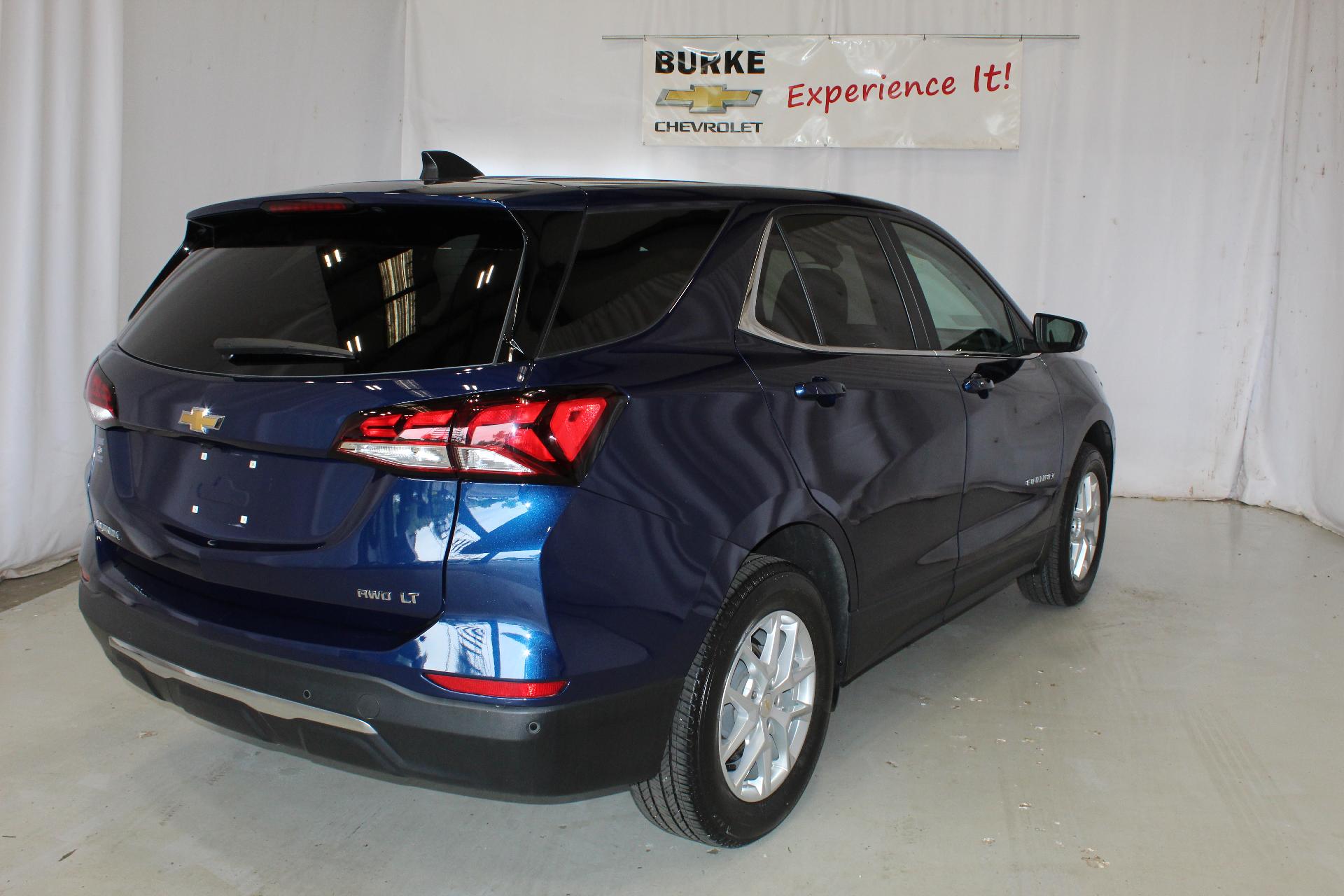 2022 Chevrolet Equinox Vehicle Photo in NORTHAMPTON, MA 01060-1120