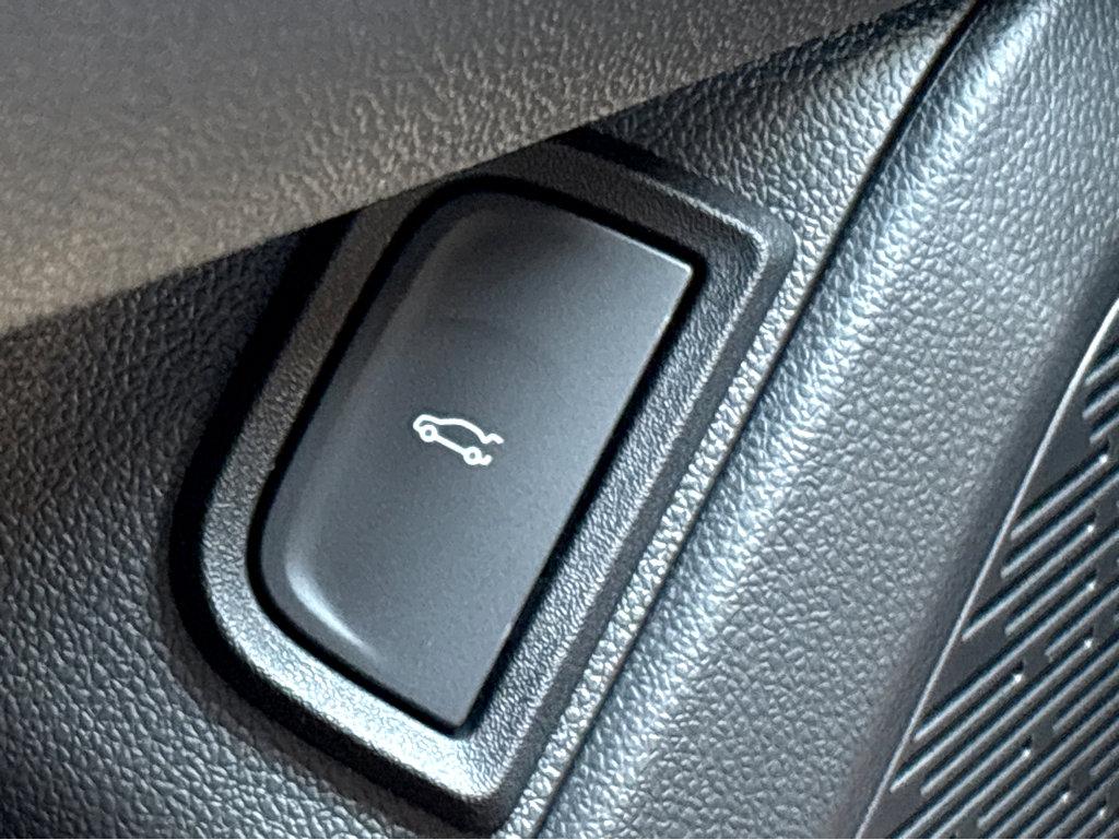 2025 Chevrolet Equinox Vehicle Photo in POOLER, GA 31322-3252
