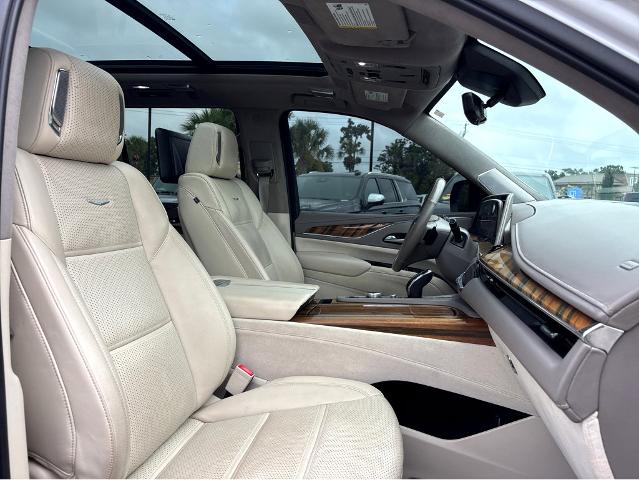 2021 Cadillac Escalade Vehicle Photo in BEAUFORT, SC 29906-4218