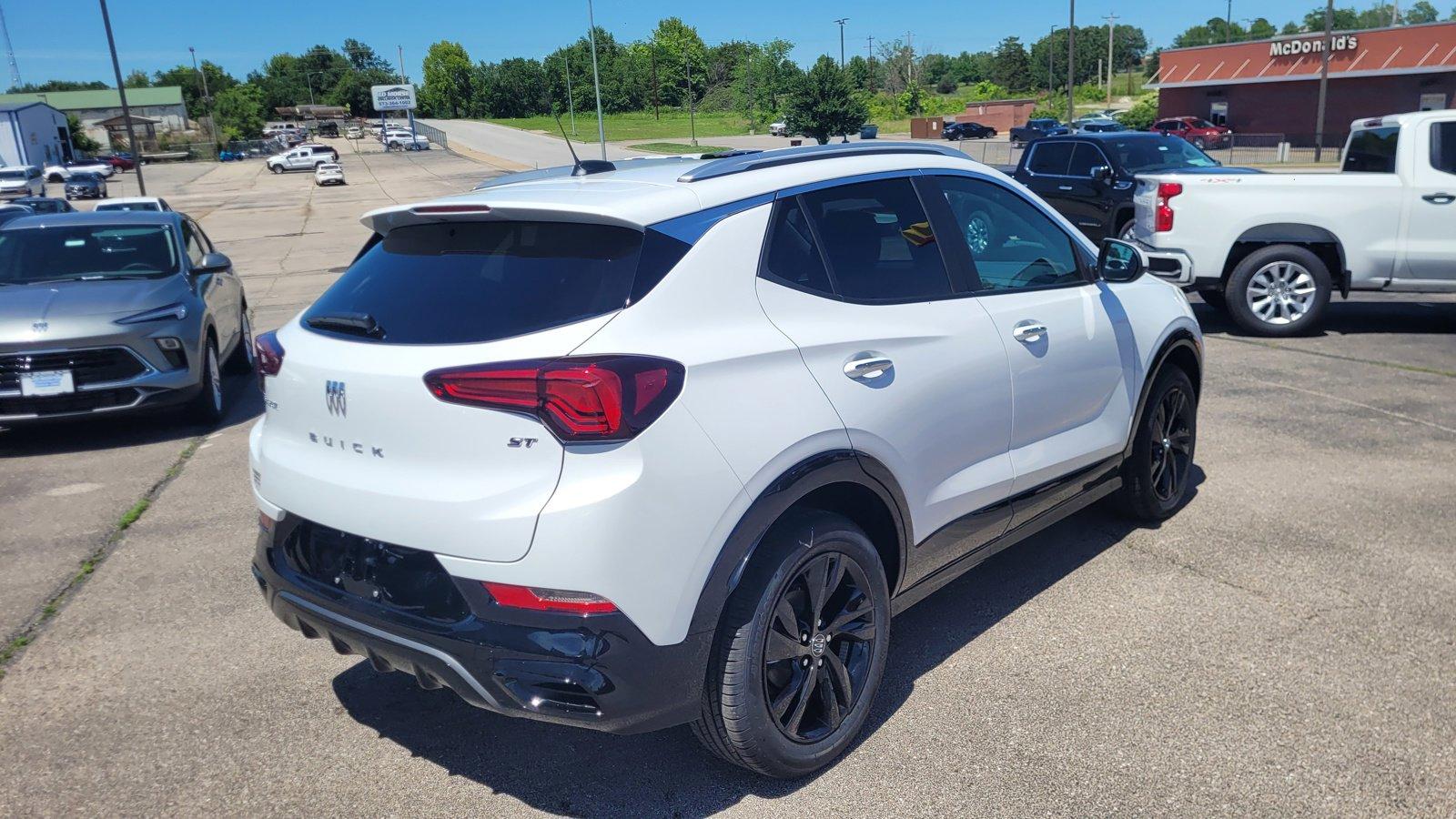 2024 Buick Encore GX Vehicle Photo in Rolla, MO 65401