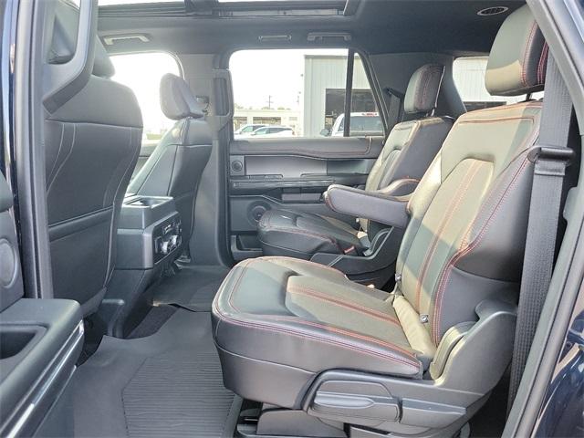 2021 Ford Expedition Max Vehicle Photo in New Bloomfield, PA 17068