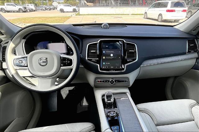 2025 Volvo XC90 Vehicle Photo in Houston, TX 77007