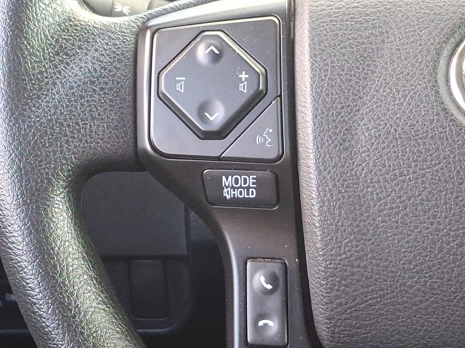 2022 Toyota Tacoma 4WD Vehicle Photo in Trevose, PA 19053